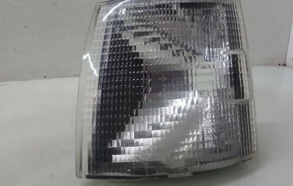 Volkswagen Transporter - Caravelle T4 Front indicator light 183322B
