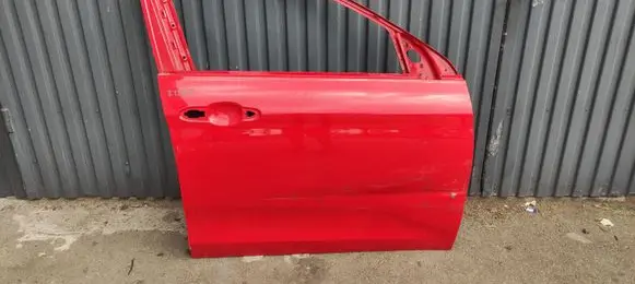 Fiat Tipo Front door