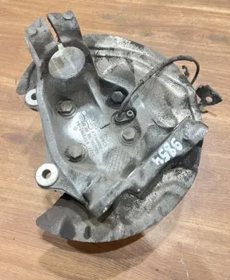 BMW 3 E92 E93 Front wheel hub 6773209