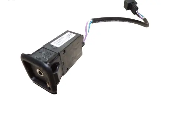 Audi A7 S7 4G AUX in-socket connector 4G0035474