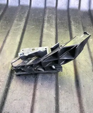 Infiniti FX Headlight/headlamp mounting bracket 7976G9BHB