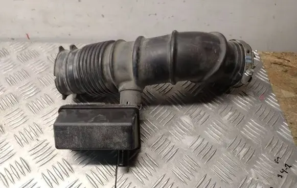 Toyota RAV 4 (XA50) Air intake duct part 1789325070