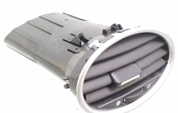 Ford Focus Dashboard side air vent grill/cover trim 4M51A014L21BC