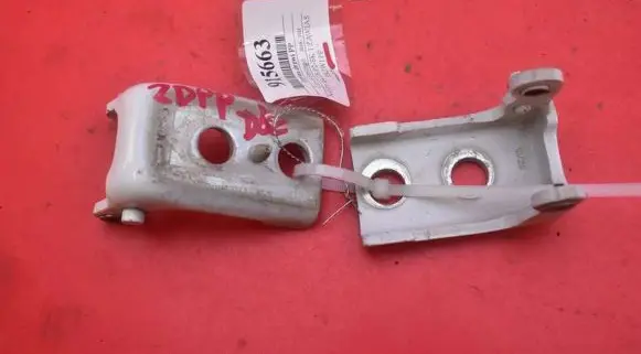Citroen Berlingo Front door hinge set 