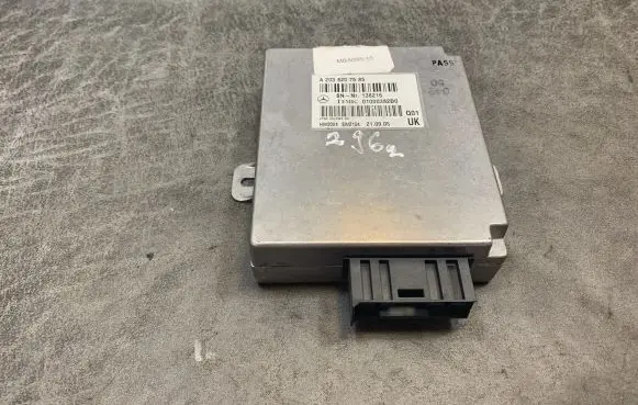 Mercedes-Benz C W203 Other devices A2038207585