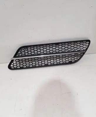 Alfa Romeo 147 Quarter panel pressure vent 156075732