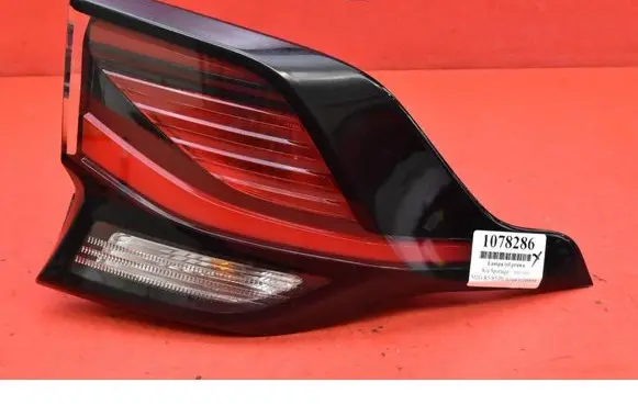 KIA Sportage Rear/tail lights R292463010