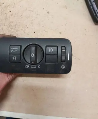 Volvo S60 Light switch 30739412 04066332