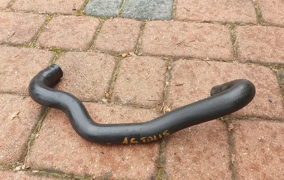 Renault Talisman Engine coolant pipe/hose 213569740R