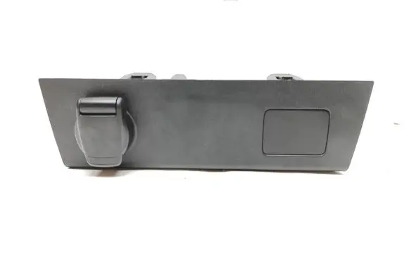 Dash center air vent grill