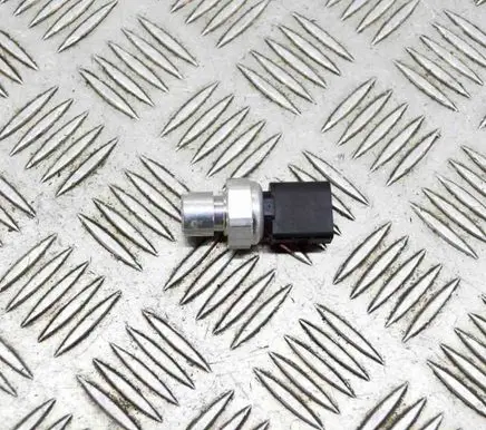 Audi A3 S3 8V Air conditioning (A/C) pressure sensor 5Q0959126A 82CP6801