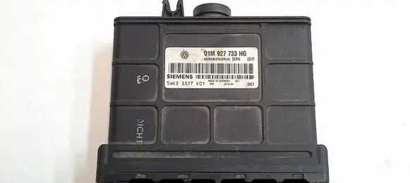 Volkswagen Golf IV Engine control unit/module 01M927733HG