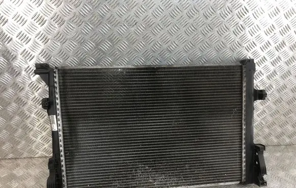 Mercedes-Benz A W176 Coolant radiator a2465001203