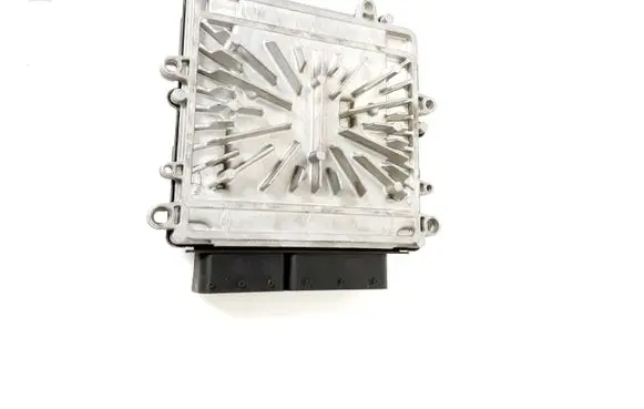 Volvo V70 Engine control unit/module 30729826