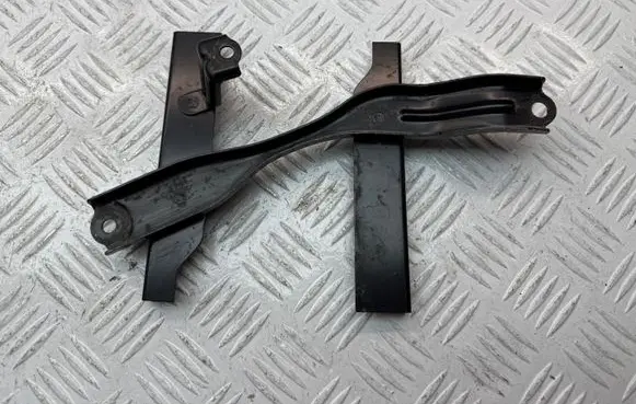 Toyota Avensis T270 Battery bracket 7440402120