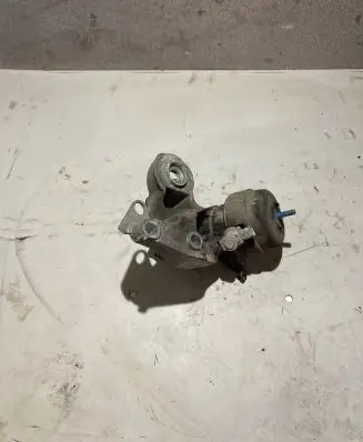 Audi A6 S6 C6 4F Engine mount bracket