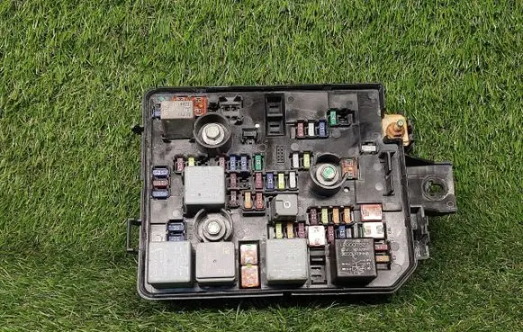 Buick Encore I Power management control unit 42397194