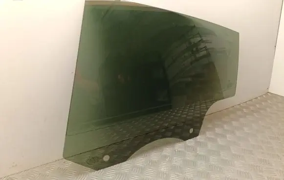 Tesla Model Y Rear door window glass 43R011876