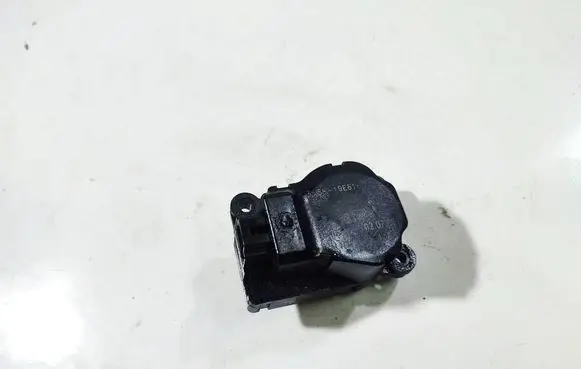 Ford Kuga I Air flap motor/actuator 3M5H19E616 3M5H19E616AB