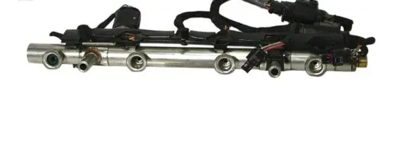 Audi A7 S7 4G Fuel main line pipe 06K133317G