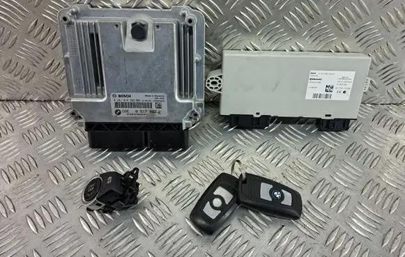 BMW X3 F25 Engine ECU kit and lock set 8517862