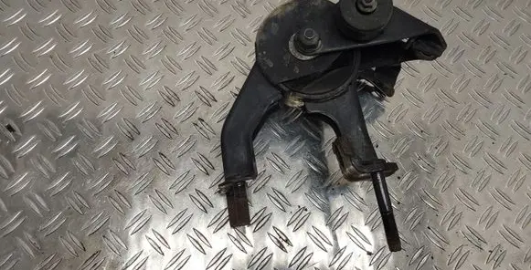 Toyota Corolla Verso AR10 Gearbox mount