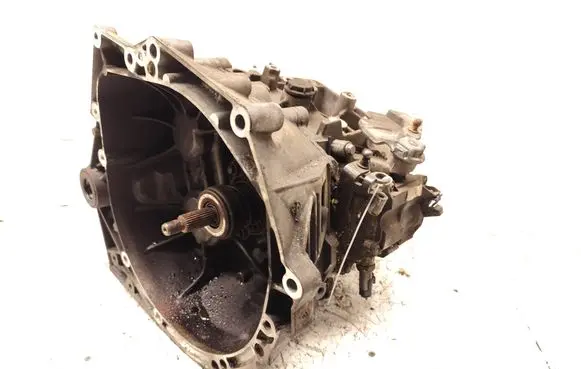 Peugeot 208 I Manual 6 speed gearbox HL136 1608710080