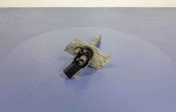 Audi A4 S4 B8 8K Fuel injector 03L130277