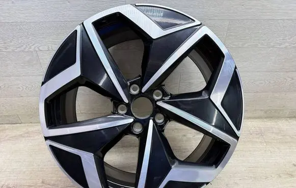 Volkswagen ID.3 R19 alloy rim 10A601025H