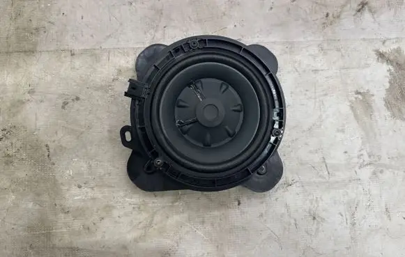 Peugeot 308 Rear door speaker 9845519380