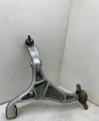 Dodge Durango III Front lower control arm/wishbone P68282729AB