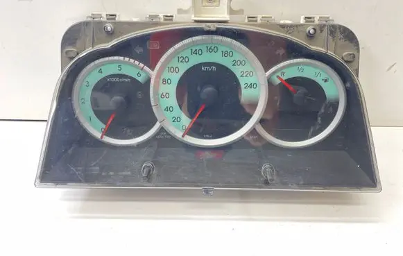 Toyota Corolla Verso E121 Speedometer (instrument cluster) 838000F090 MB2574303100