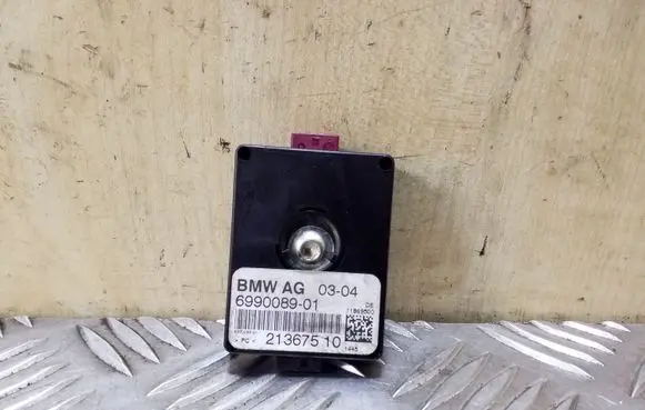 BMW X3 E83 Aerial antenna filter 6990089