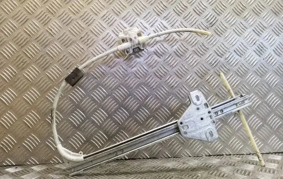 Renault Megane I Rear door manual window regulator 