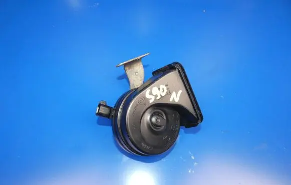 Volvo S90, V90 Horn signal 31662951 3L06022017 0537B06B34