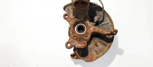 Skoda Octavia Mk2 (1Z) Front wheel hub