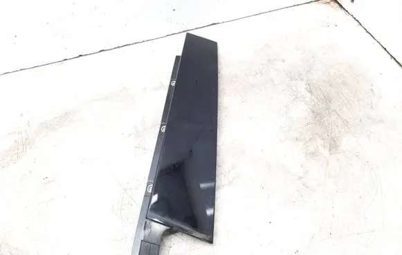 Fiat Tipo Rear door glass trim molding 735601370
