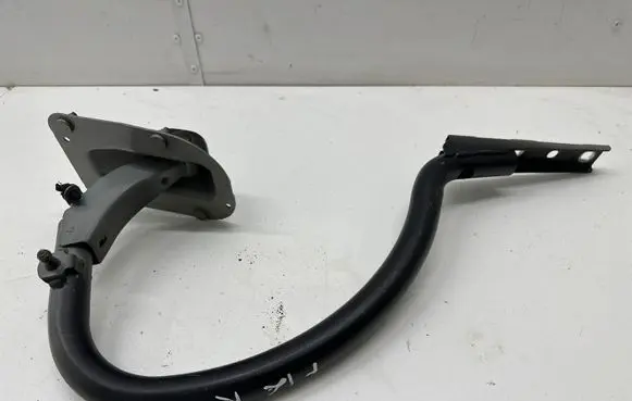 BMW 6 F12 F13 Tailgate/trunk/boot hinge 7228497