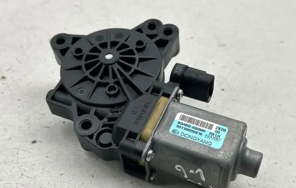 Hyundai i30 Rear door window regulator motor 83450A5000 001100295618