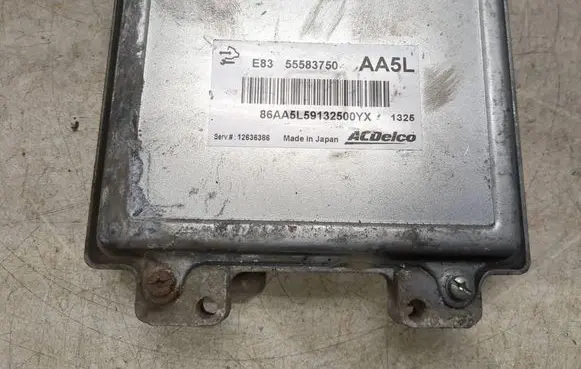 Opel Corsa D Engine control unit/module 55583750 12636386