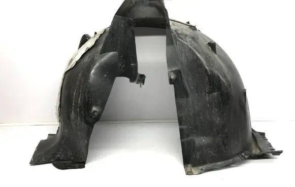 Peugeot 5008 II Front wheel arch liner splash guards 9825282080