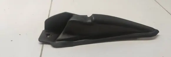 Renault Captur Windshield trim 5613P0010 668622369R