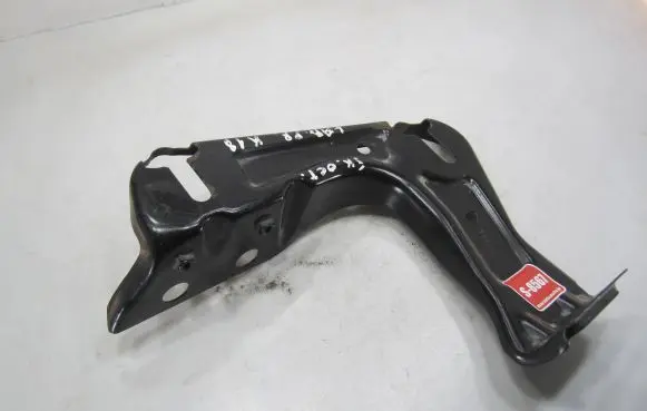 Headlight/headlamp mounting bracket
