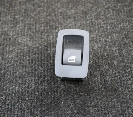 BMW 1 F20 F21 Electric window control switch 9208106