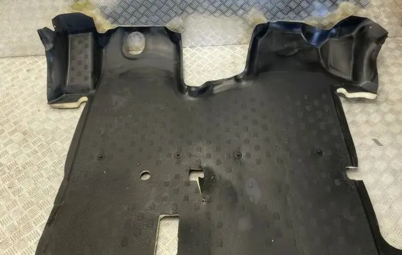 Renault Trafic III (X82) Trunk sound insulation 