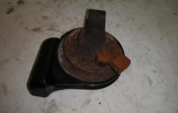 Volvo S60 Horn signal 49042