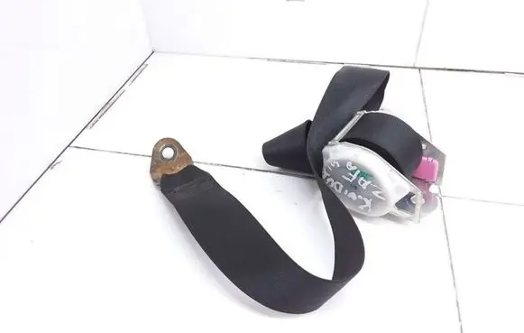 Opel Zafira A Middle seatbelt (rear) 13120731 E11040678