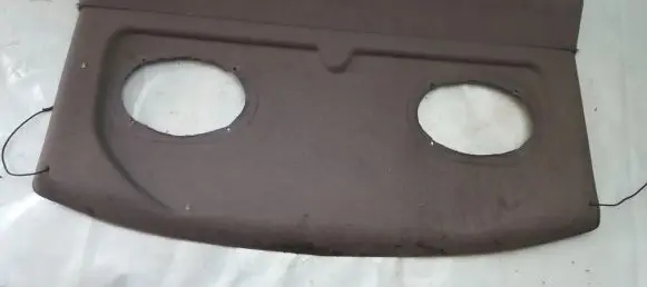 Parcel shelf