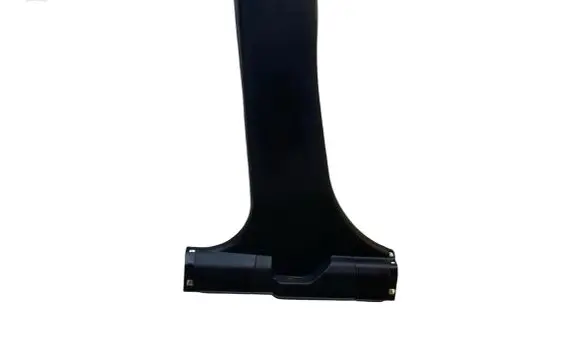 (B) pillar trim (bottom)
