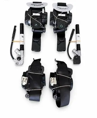 Tesla Model Y Set of seat belts